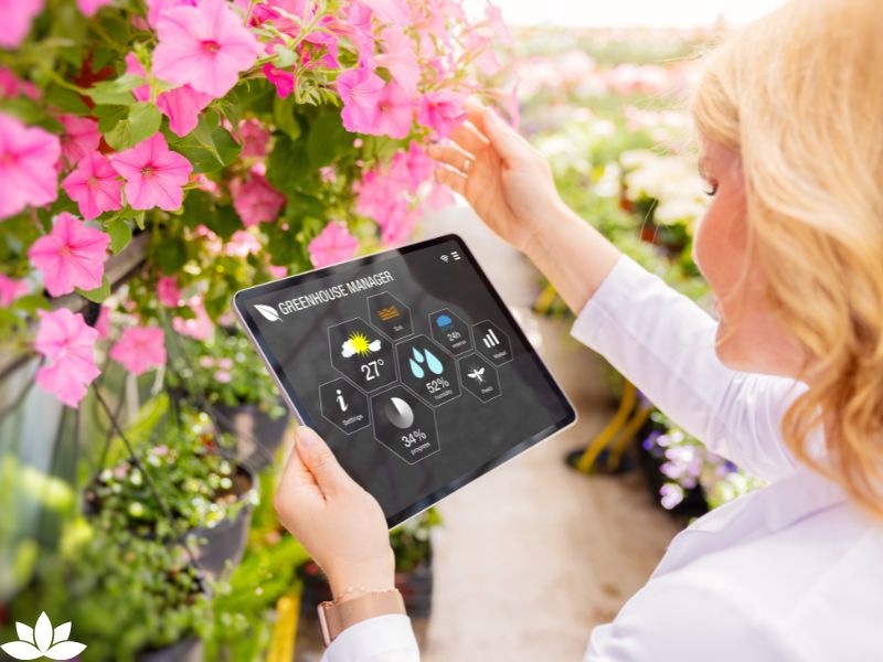 Transform Your Thumb Green: The Ultimate Guide to Starting a Smart Garden