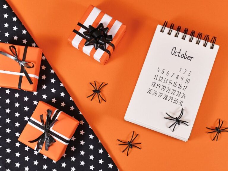 Top 10 Halloween Gifts for Trick-or-Treaters and Party Hosts