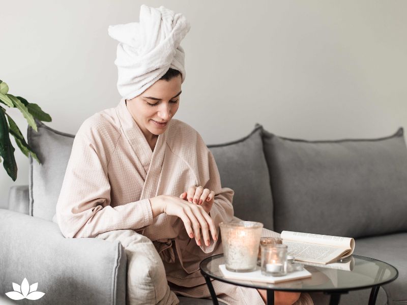 The Ultimate Guide to At-Home Spa and Meditation Days: Products and Tips for Total Relaxation